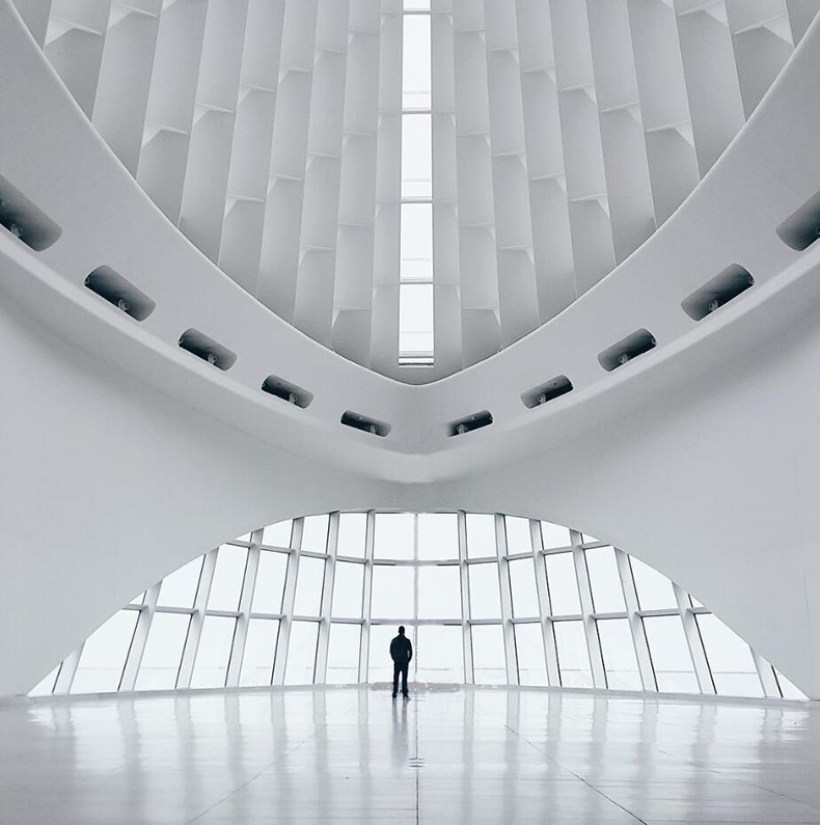 学会这九个小技巧，手机也能拍好建筑