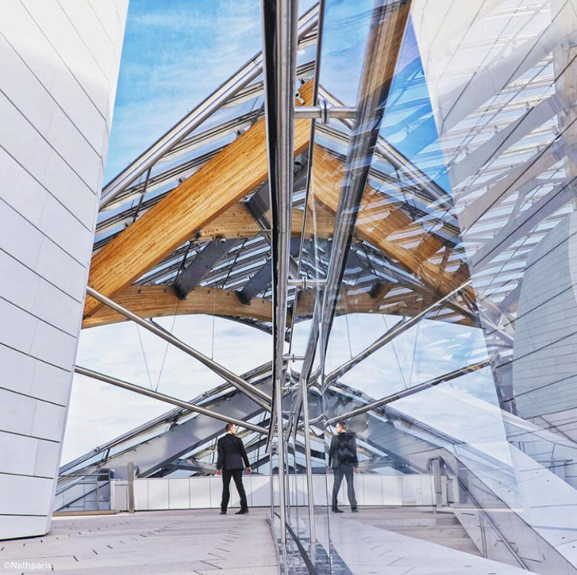 学会这九个小技巧，手机也能拍好建筑